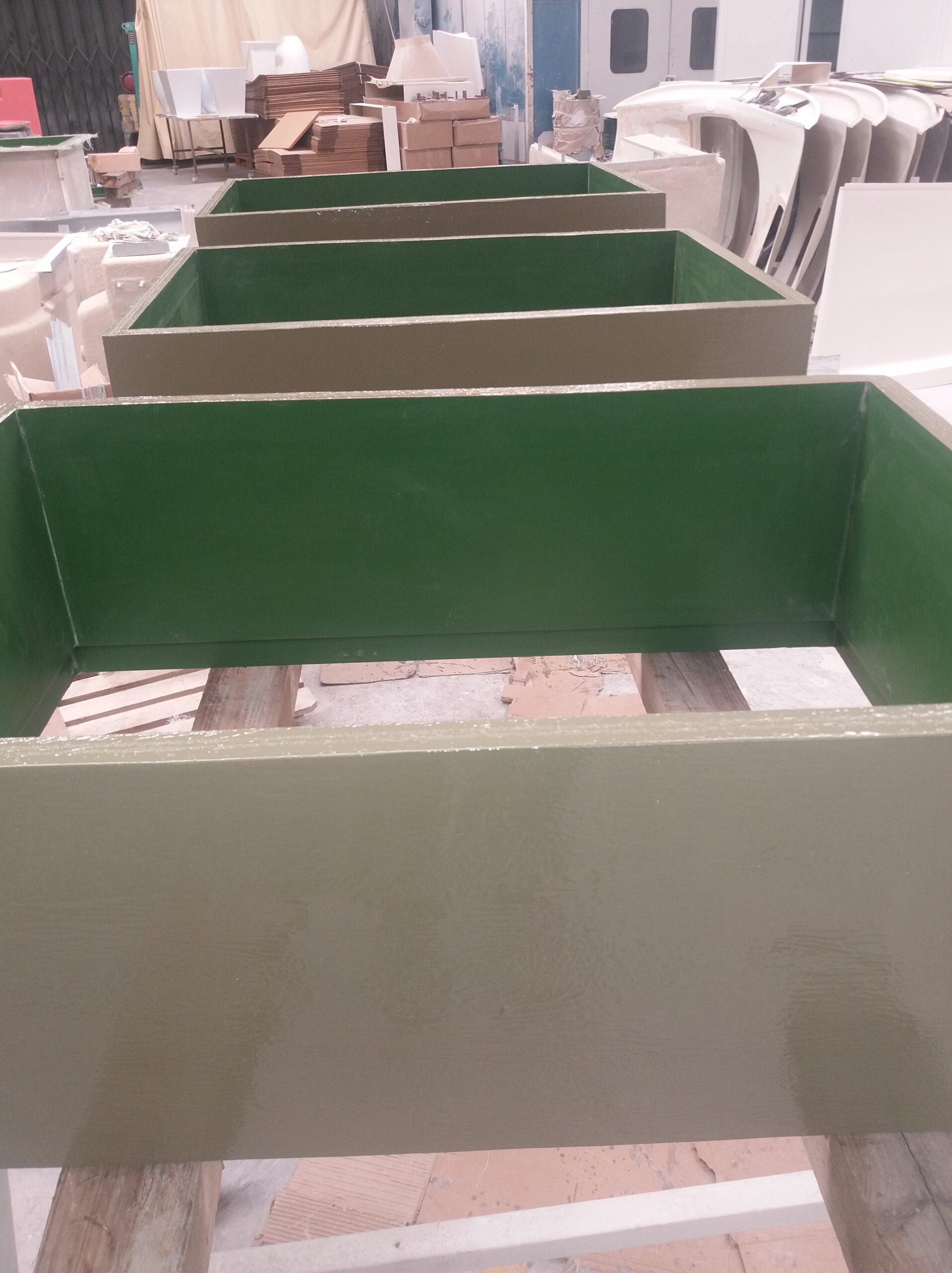 Moldes para diversos sectores, prensas de cortiça – Poliexport