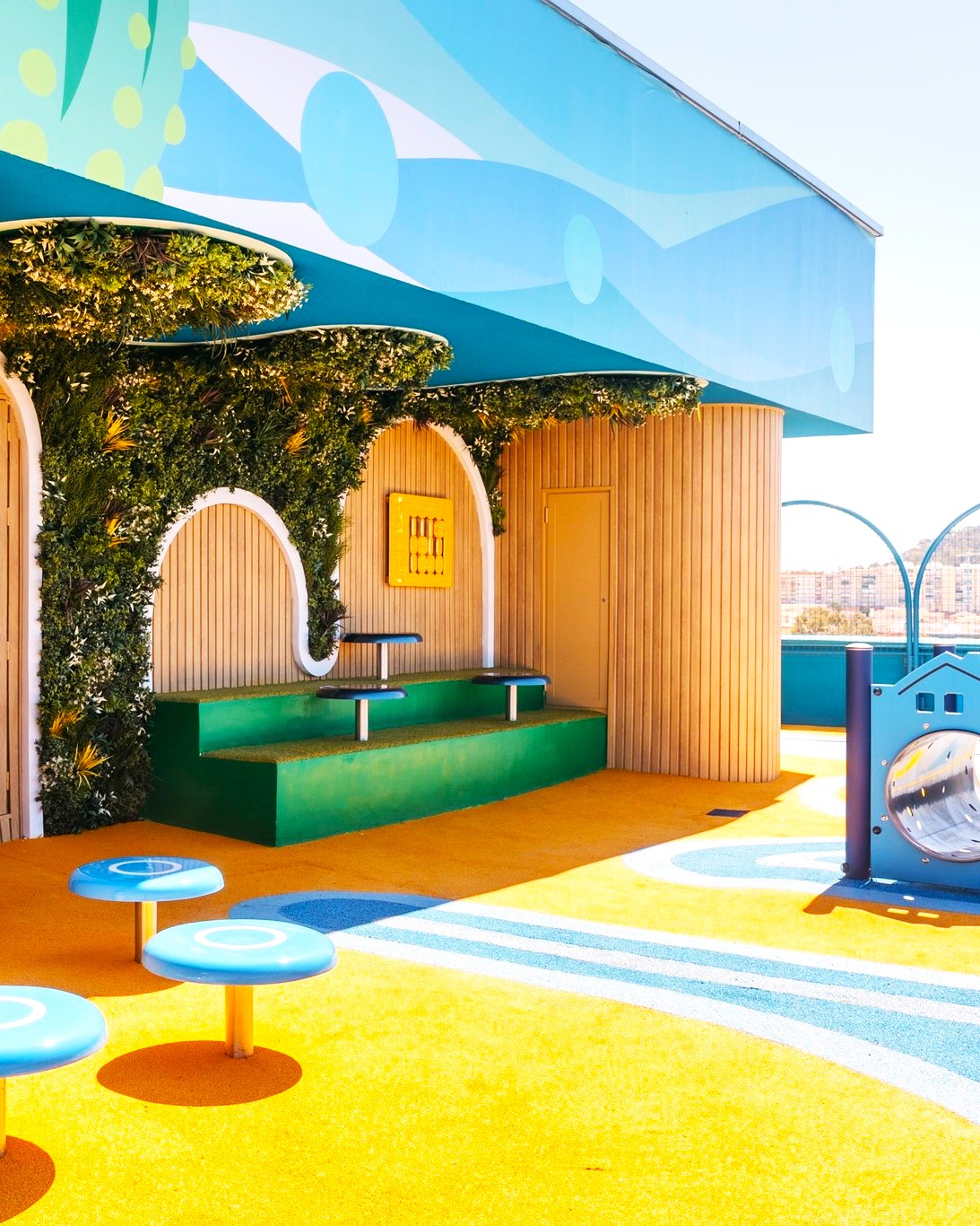 Parque Infantil, Hospital Materno Infantil, Málaga – Poliexport