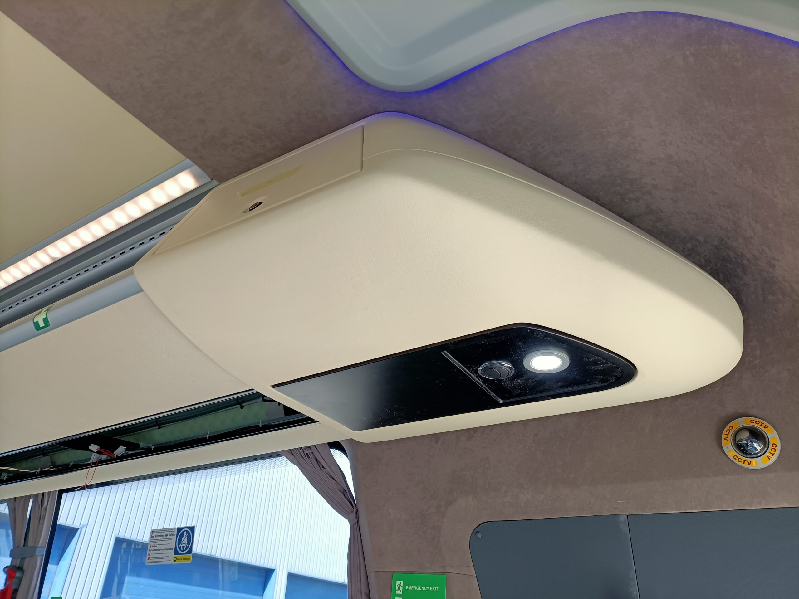Forra superior interior e exterior de autocarro – Poliexport