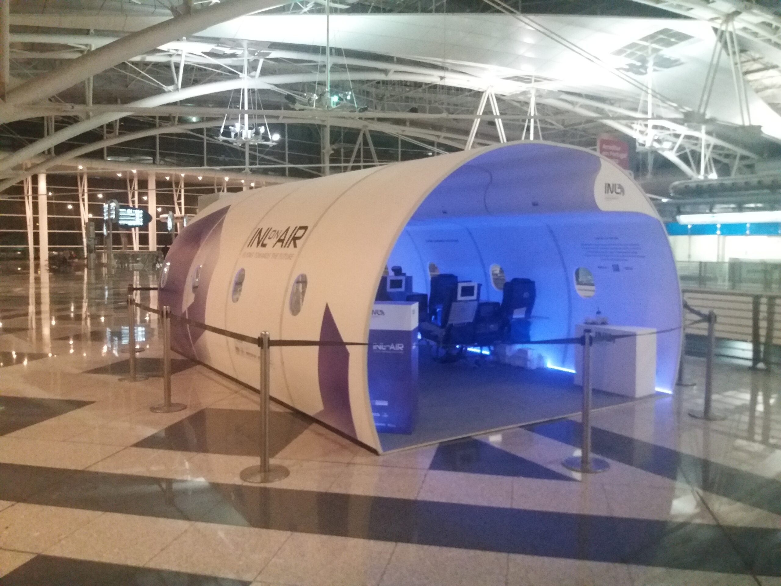 Replica de um avião para publicidade da marca – Poliexport