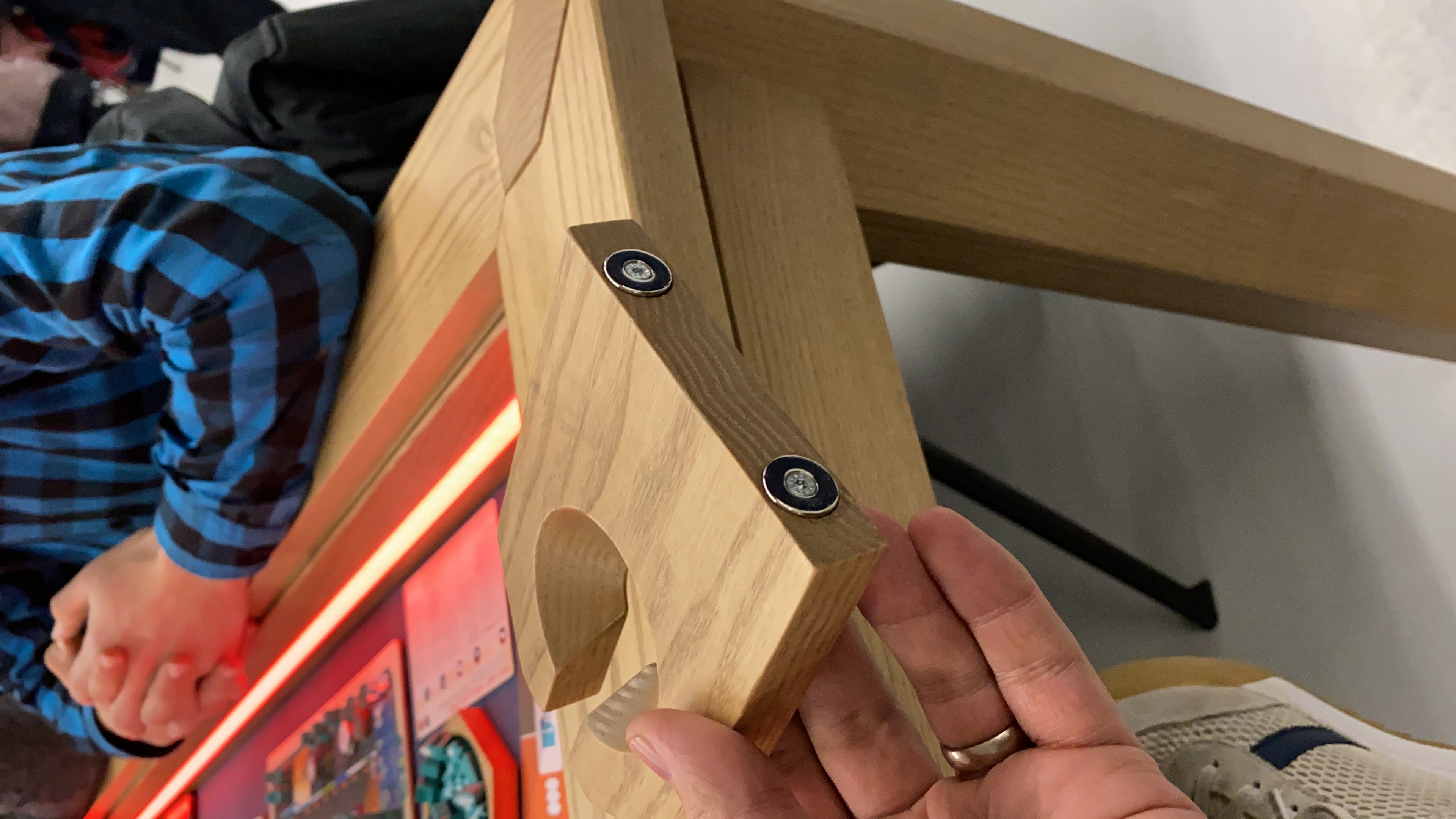 Wine Glass Holder